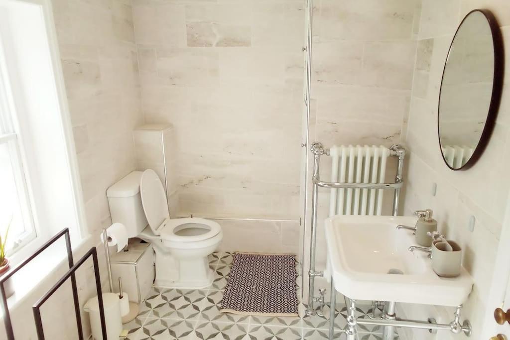 Quaint 3 Bedroom Devon Cottage 호니턴 외부 사진